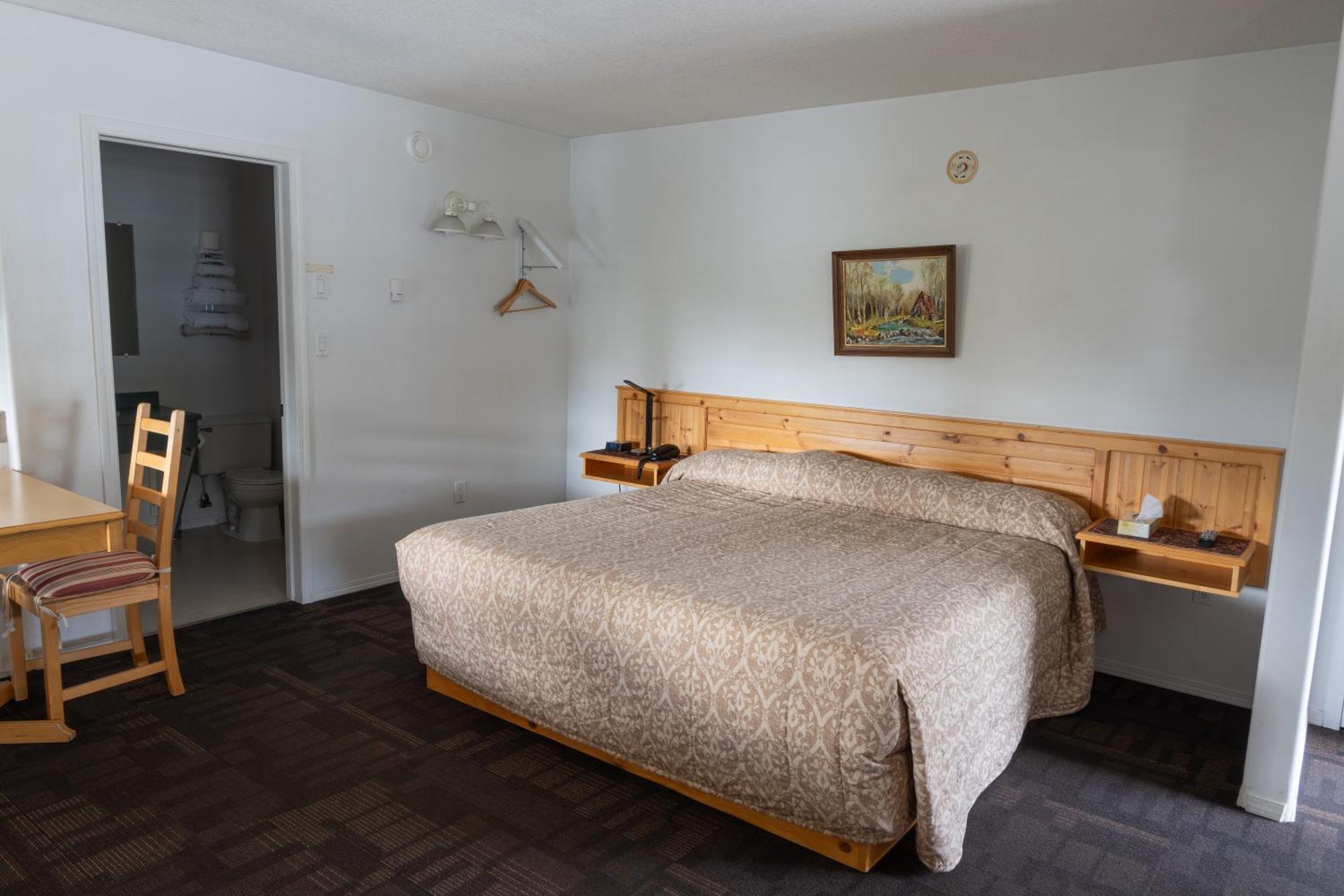 Bonanza Gold Motel Доусън Сити Екстериор снимка
