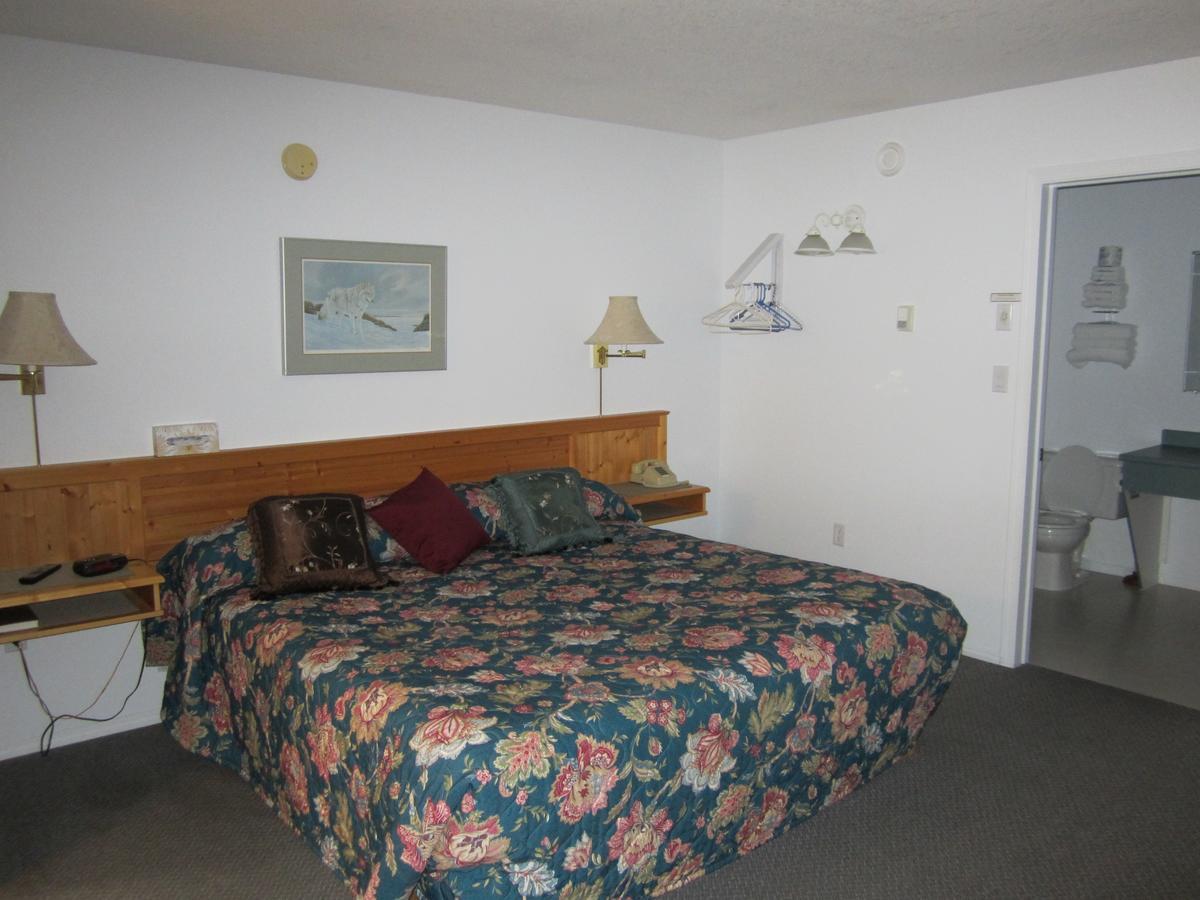 Bonanza Gold Motel Доусън Сити Екстериор снимка